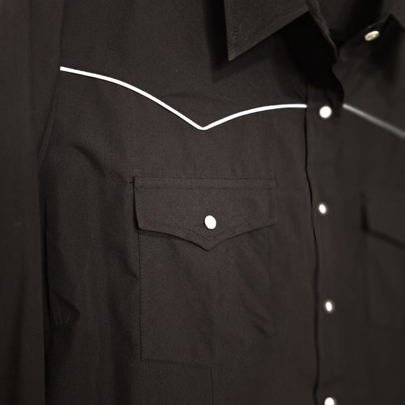 Cumberland Outfitters Western Black White Pearl Snap Pockets Cowgirl Shirt Sz.1X - Picture 5 of 10